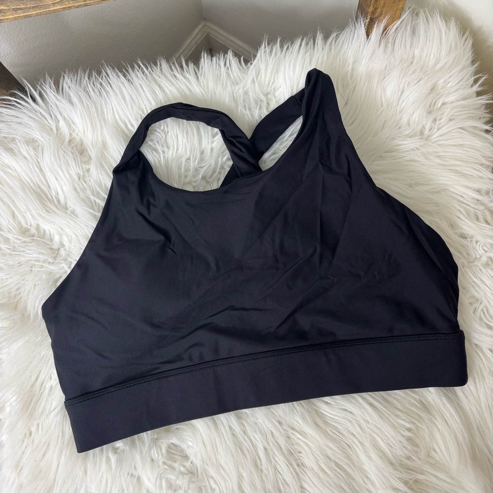 Fabletics Women's Black Sports Bra Size L